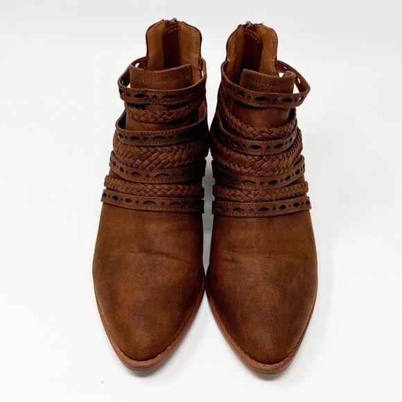 Fergie Womens Brown Leather Western style Back Zip Bootie Display Model Size 6 - Picture 2 of 8